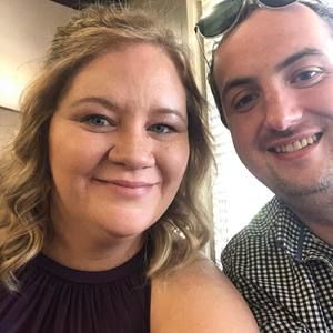 Meet your Posher, Andrea